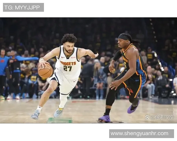 球星怒目凝视瞬间引爆全场激情震撼足球赛场 球星怒目凝视瞬间引爆全场激情震撼足球赛场